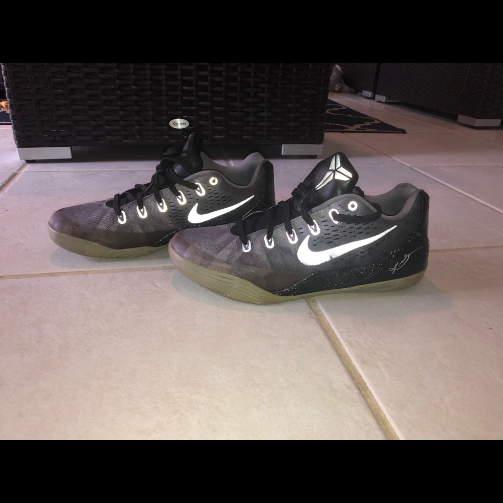 Nike Kobe 9 Low EM Metalic Silver